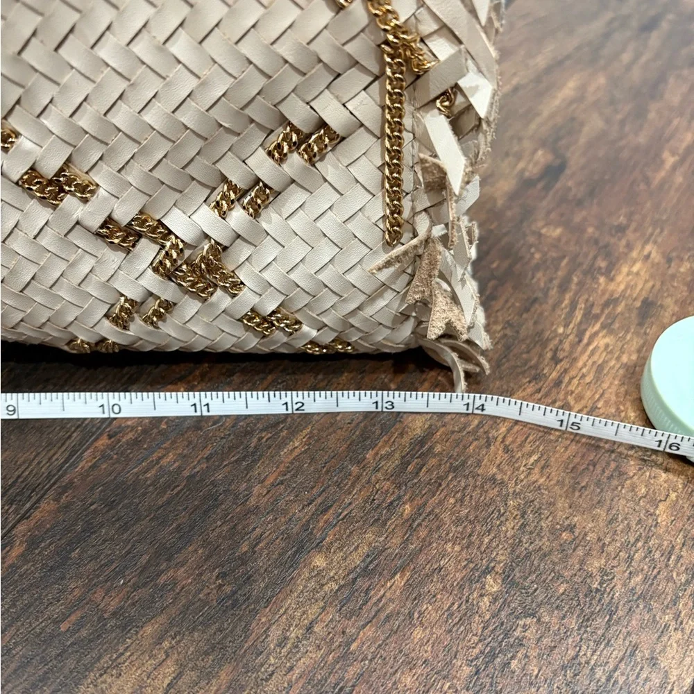 Michael Kors Hamilton woven EUC - Picture 12 of 14